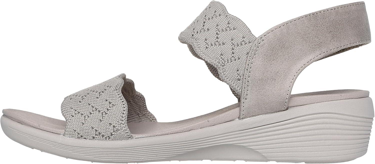 imageSkechers womens Arya on the RiseTaupe