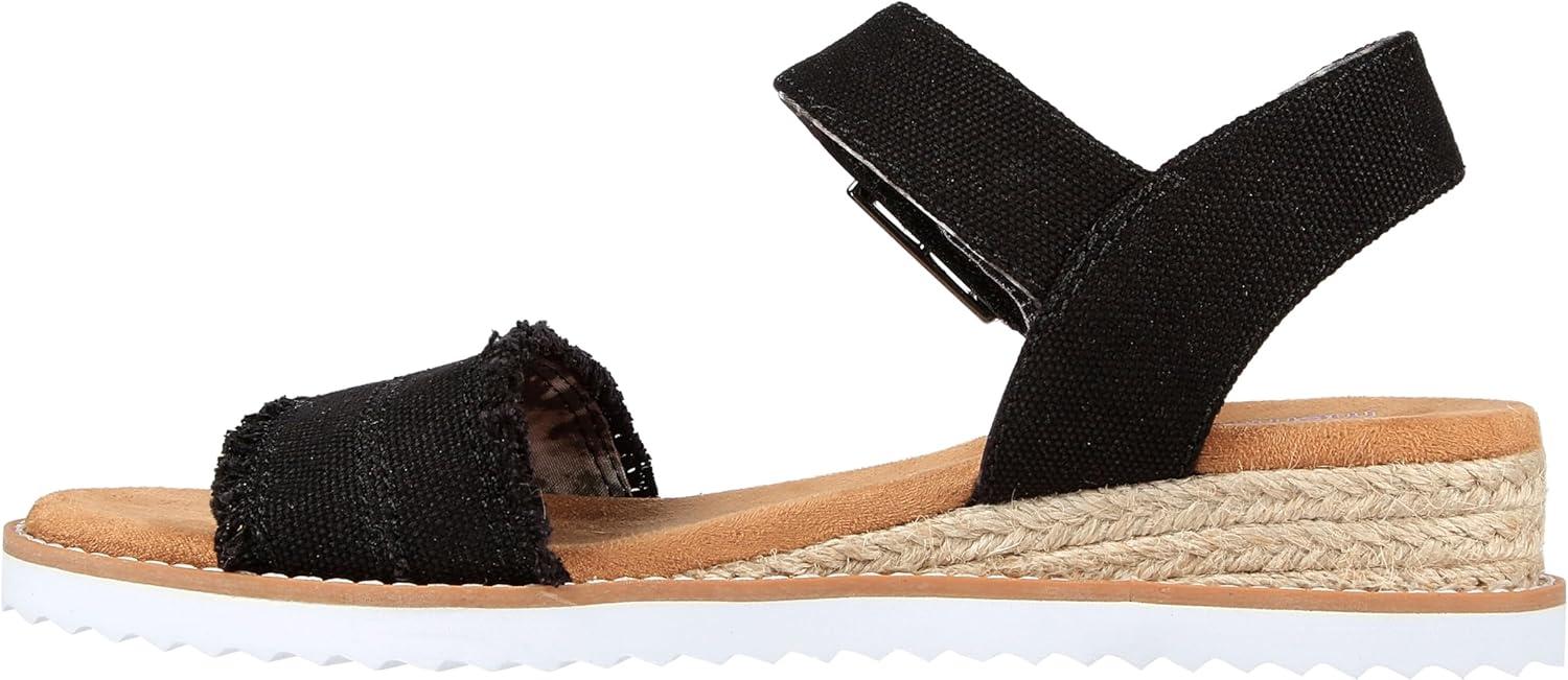 imageSkechers womens Desert Kiss Adobe PrincessBlack