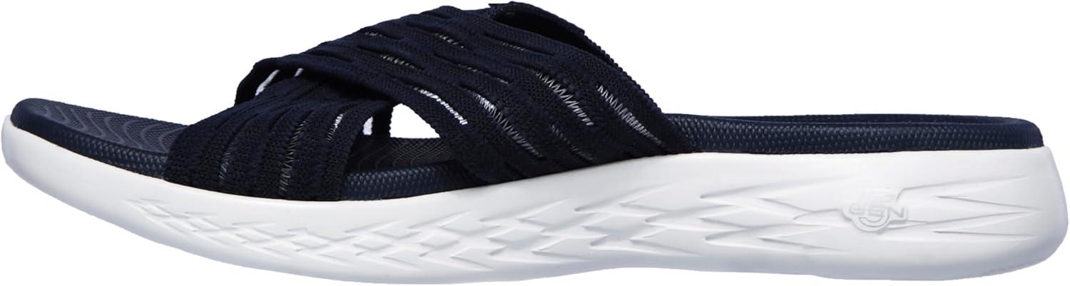 imageSkechers womens Go Run 600 SunriseNavy