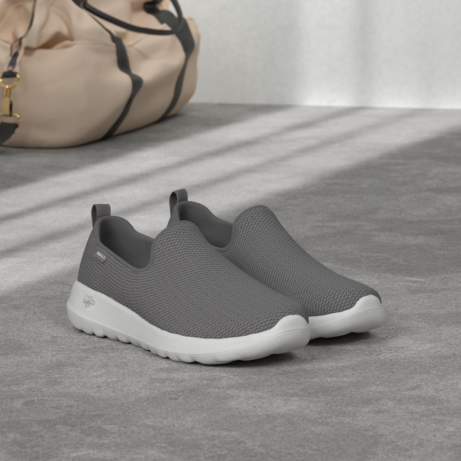 imageSkechers Mens Go Walk Max ShoesCharcoal