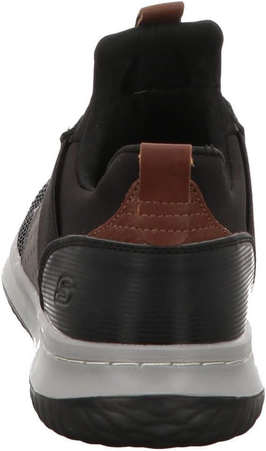 imageSkechers Mens LowTop Trainers Black Grey 105
